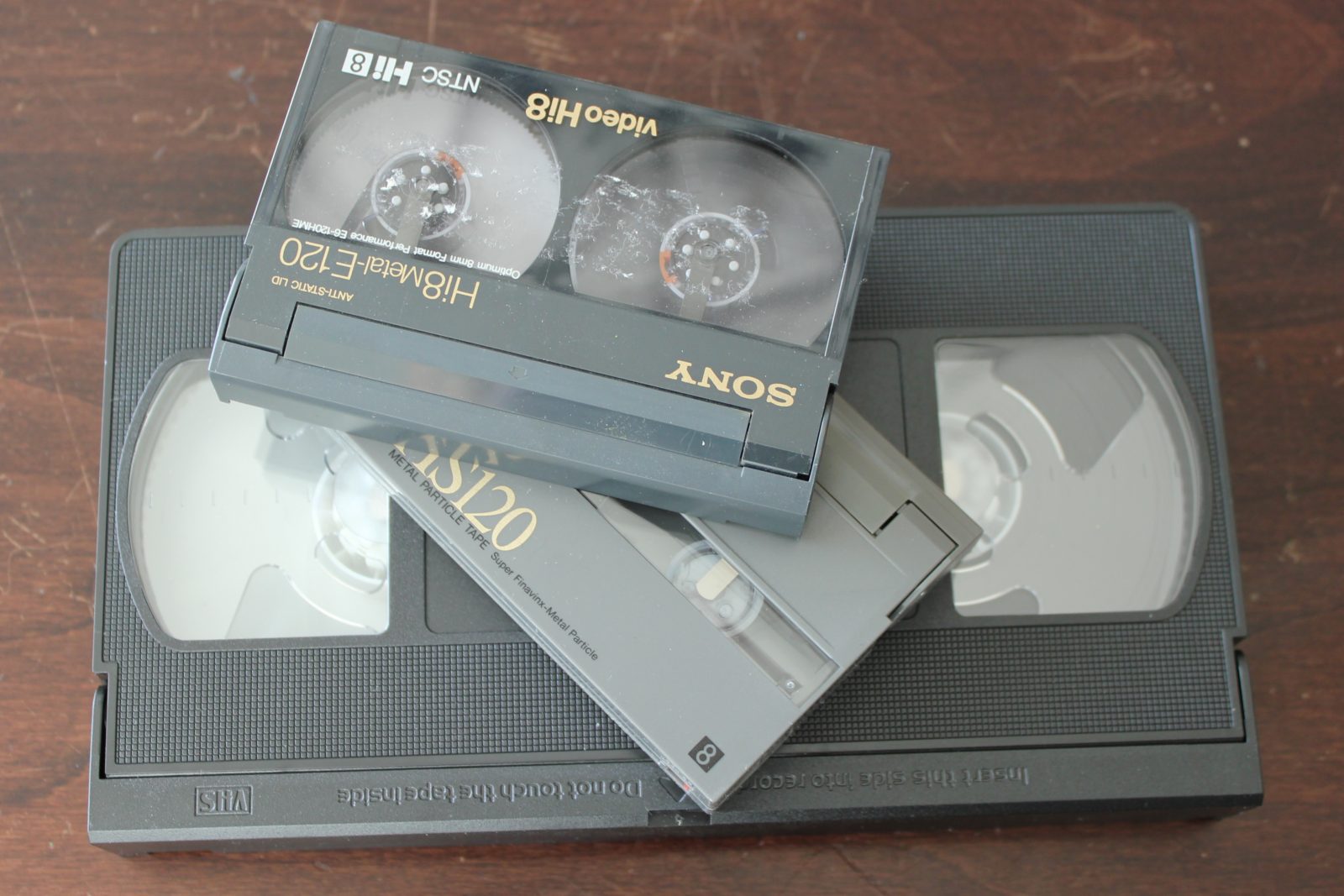 Family Photo Solutions - Convert VHS and Camcorder Tapes to Digital Video